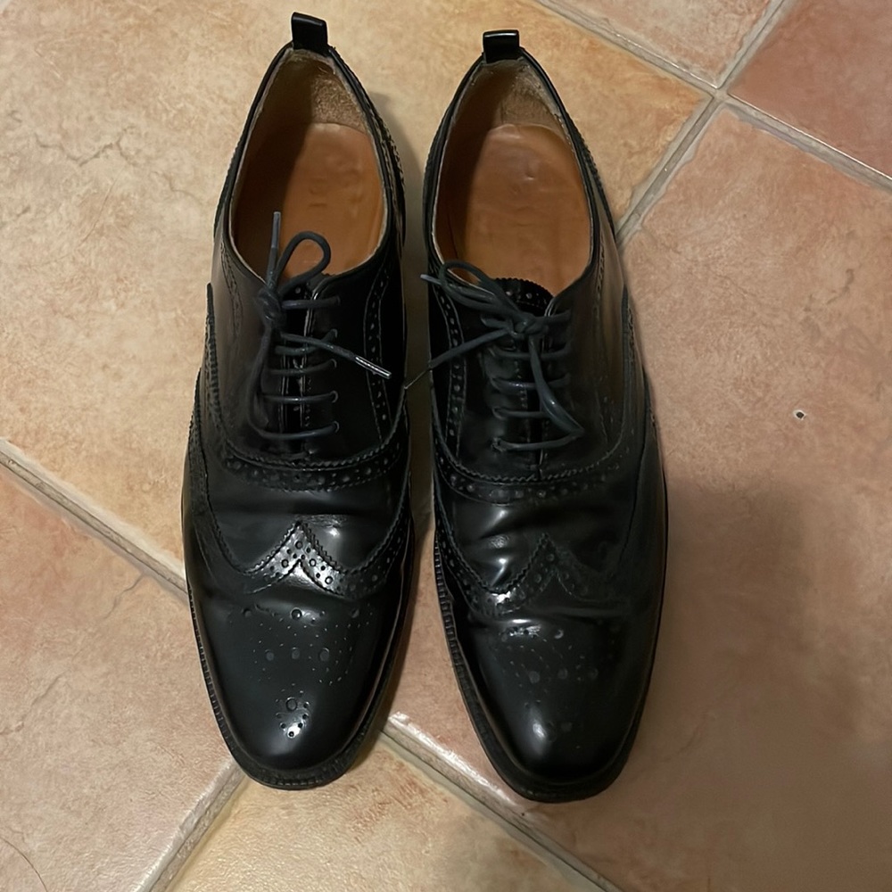 Burberry Black Leather Brogue Loafers
